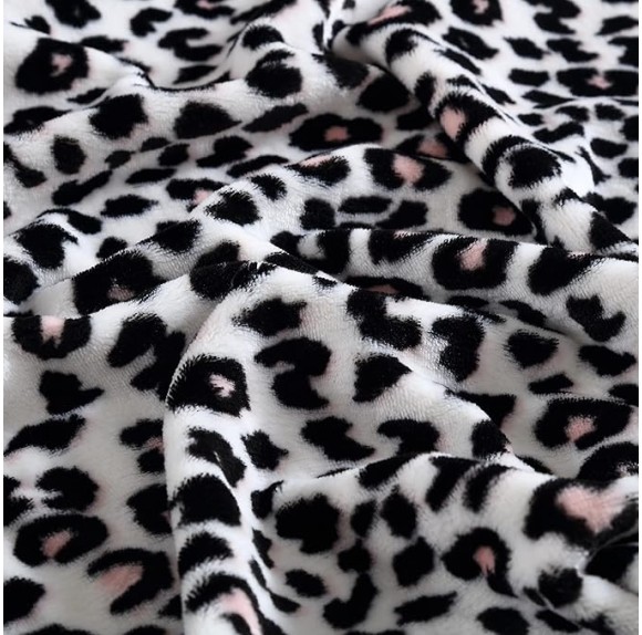 Fleece Collection | Blanket - Ultra Soft & Cozy Plush Fleece, Lightweight & Warm, Perfect for Bed or Couch, Twin, Leopard