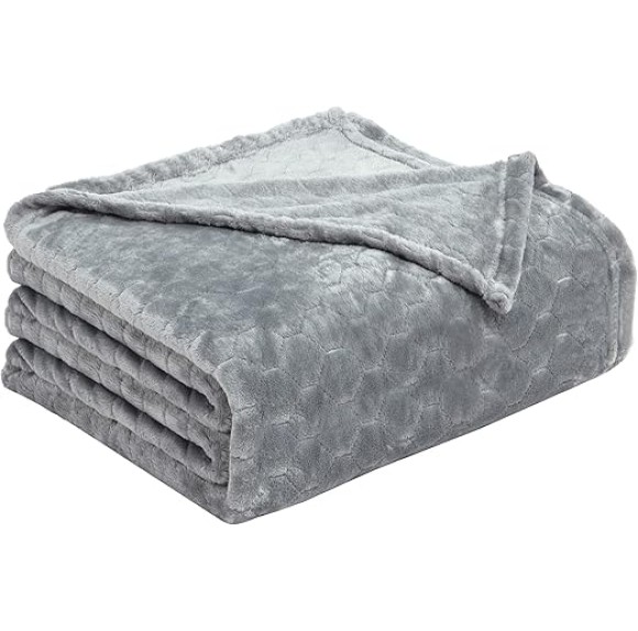 Fleece Blanket Super Soft Cozy Throw Blanket 50" x 60", Lightweight Fuzzy Comfy Textured Flannel Blanket Warm Plush Throw Blankets for Couch, Sofa, Bed, Light Grey