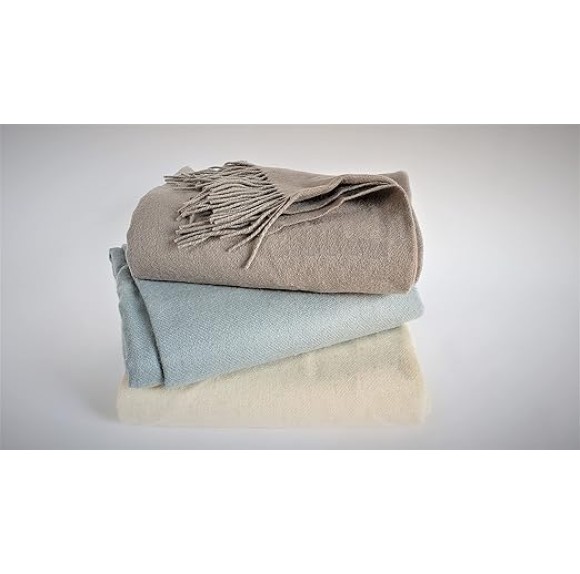 Cozy 100-Percent Merino Virgin Wool Throw with Fringes, 50x70 Inches