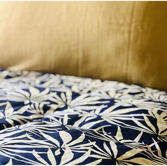 100% Cotton Luxury Duvet Cover Set with 2 Pillow Shams – Ultra-Soft Breathable Oeko-TEX Certified Hotel-Quality Bedding – King Sizes Button Closure Durable & Modern Design