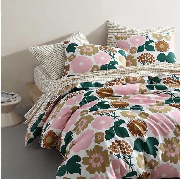 - King Duvet Cover Set, Organic Cotton Bedding with Matching Shams, Bold Floral Home Decor, GOTS Certified (Pieni Kukkatori Pink, King)