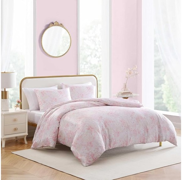 King Duvet Cover Set, Luxurious Satin Bedding with Matching Shams, Silky Home Decor for Hair and Skin (Butterfly Garden Pink, King)