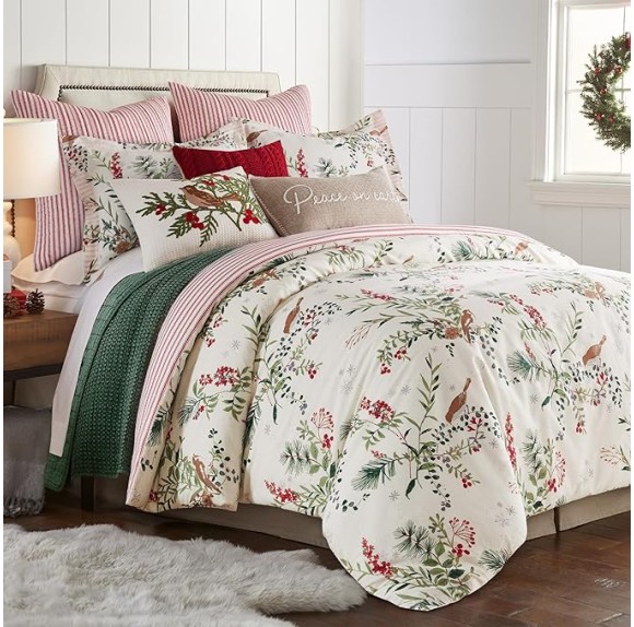 Winterberry Forest Duvet Cover Set - King Duvet Cover (106 x 94in.)+ Two King Pillow Cases (36 x 20in.) - Berry Branches - Green Red Grey and Cream - Cotton