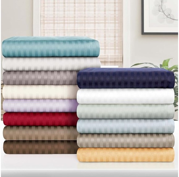 Egyptian Cotton 650 Thread Count Duvet Cover Set, Comforter Covers, Luxury Essentials, Button Closure, Striped Decor, Includes 1 Duvet Cover, 2 Pillow Shams, King/California King, Gold