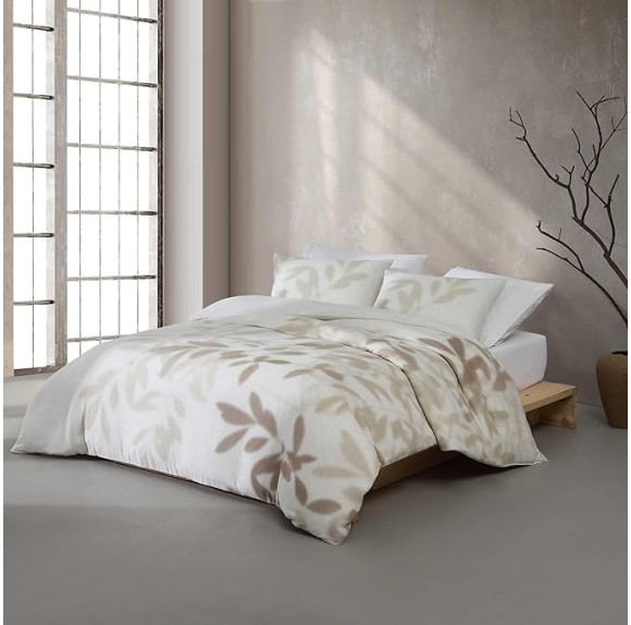 - King Duvet Cover Set, Soft Cotton Bedding with Matching Shams, Floral Bed Essentials, Oeko-Tex Certified (Shadow Branches Beige, King)